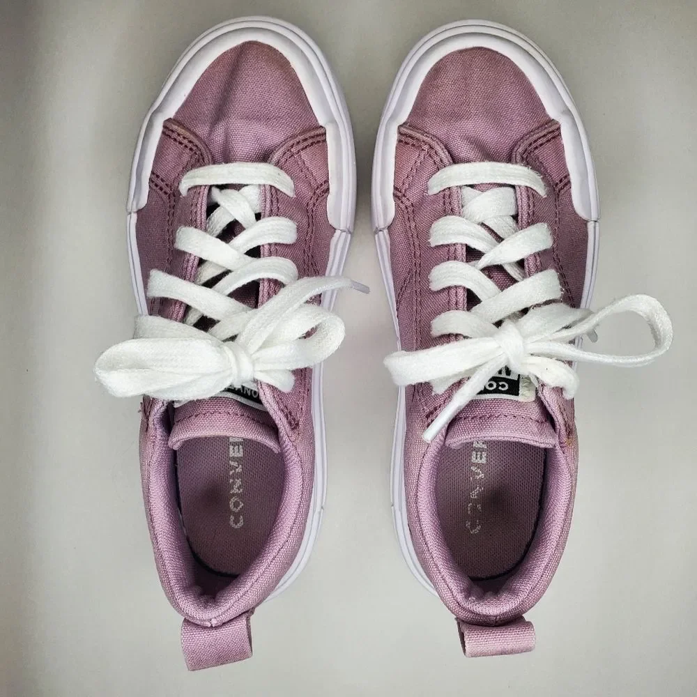 Converse Pink Youth Chuck Taylor Cruise Ox Trainers Size 2 Youth